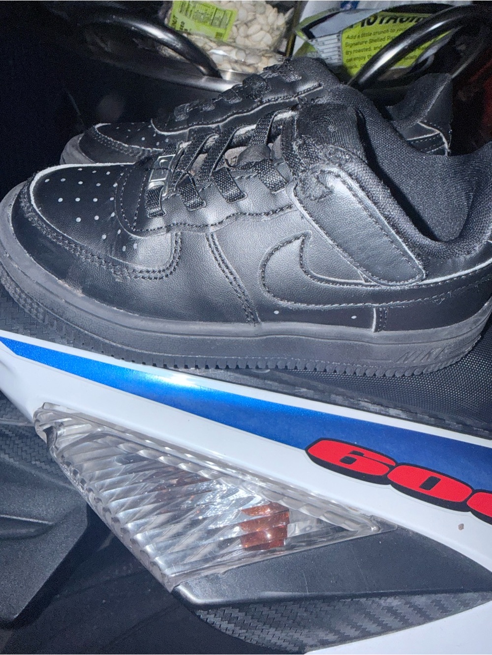 Nike Black Low-Top  Sneakers